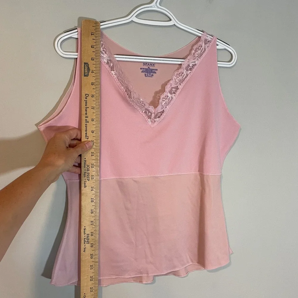 SPANX Hide and Seek Lace‎ V Neck Smoothing Camisole Pink XL Shape Wear Womens